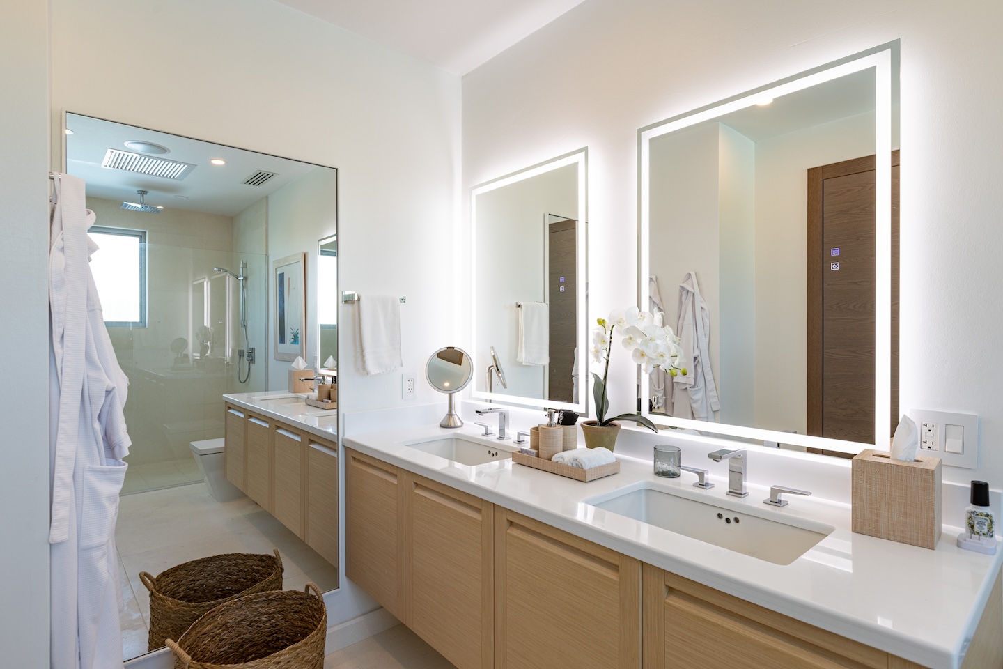 Ocean View Signature Suite